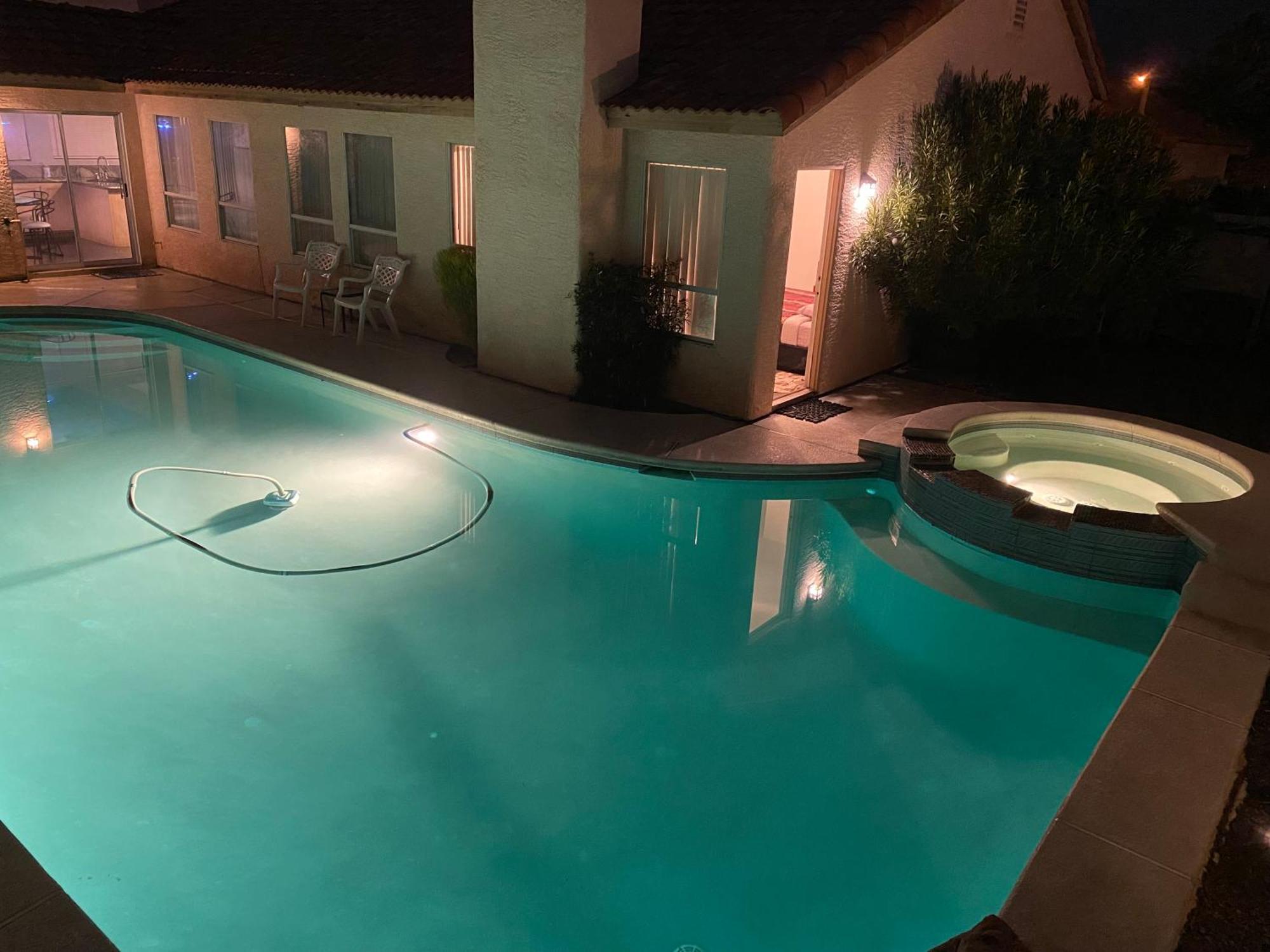 Luxury 1900 Sq Ft House Huge 46 Ft Pool & Hot Spa Las Vegas Buitenkant foto
