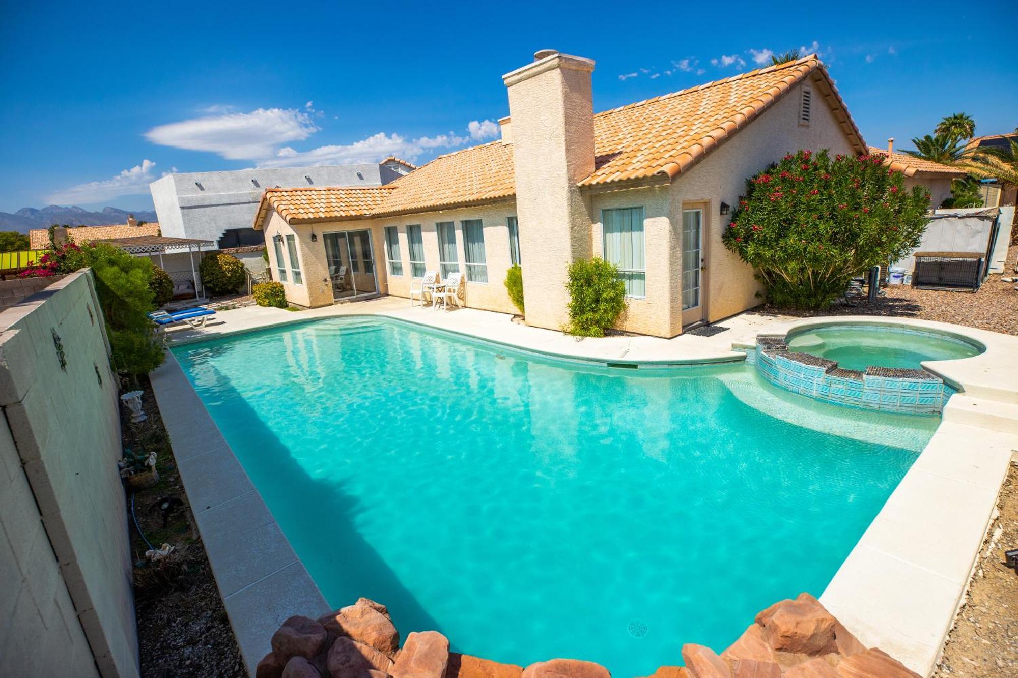 Luxury 1900 Sq Ft House Huge 46 Ft Pool & Hot Spa Las Vegas Buitenkant foto